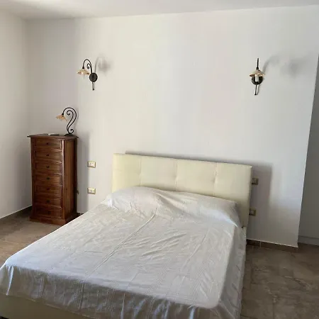 Attico Vacanze Apartment *